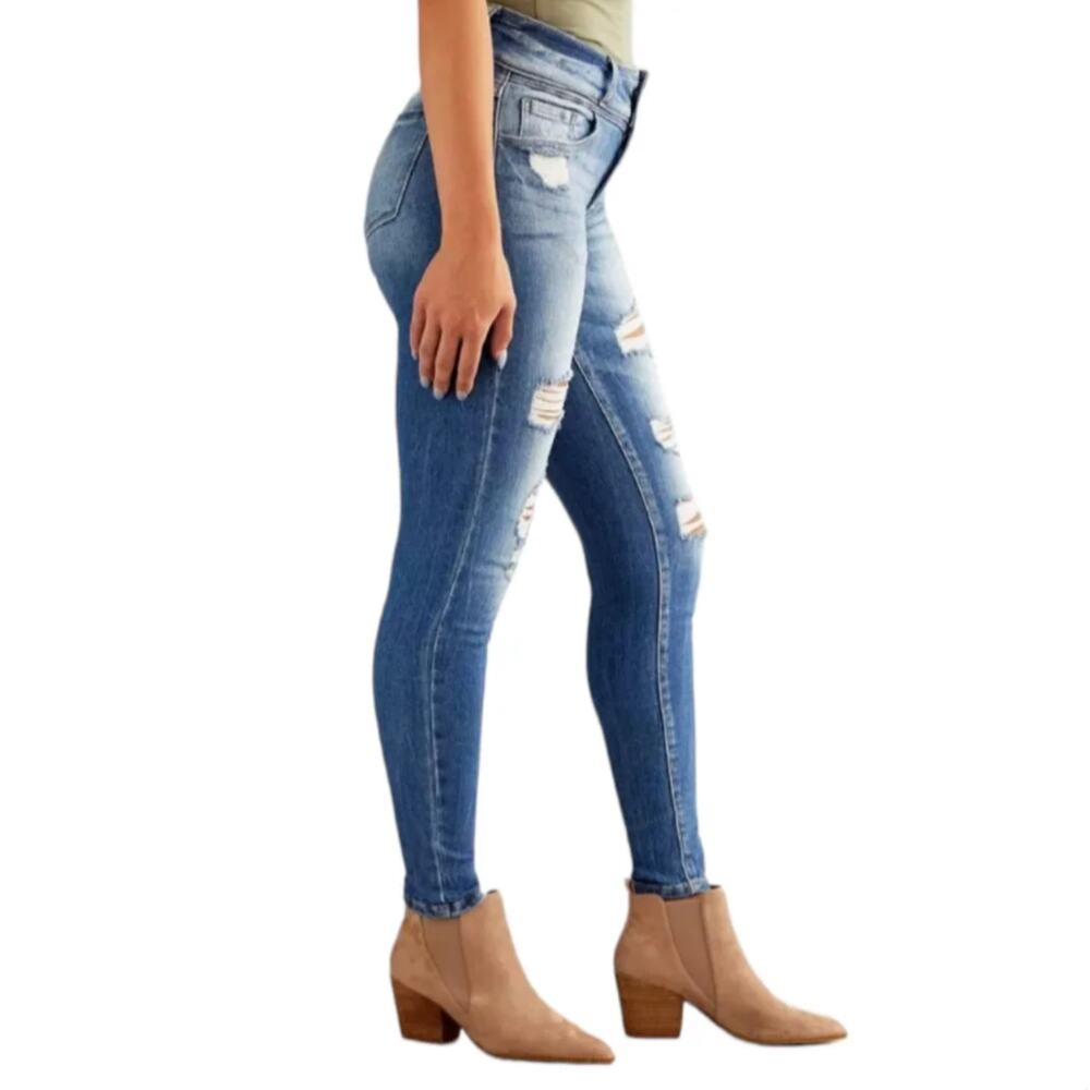KanCan Signature | Distressed Kurvy Mid-Rise Skinny Jean - Picture 2 of 8